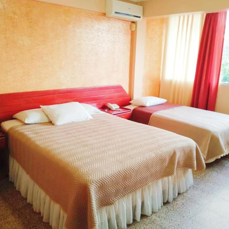 Hotel 7 Calles Santa Cruz de La Sierra Dış mekan fotoğraf