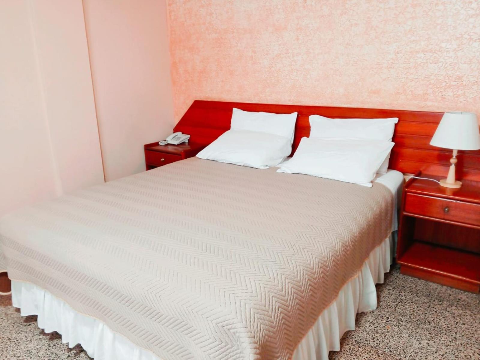 Hotel 7 Calles Santa Cruz de La Sierra Dış mekan fotoğraf