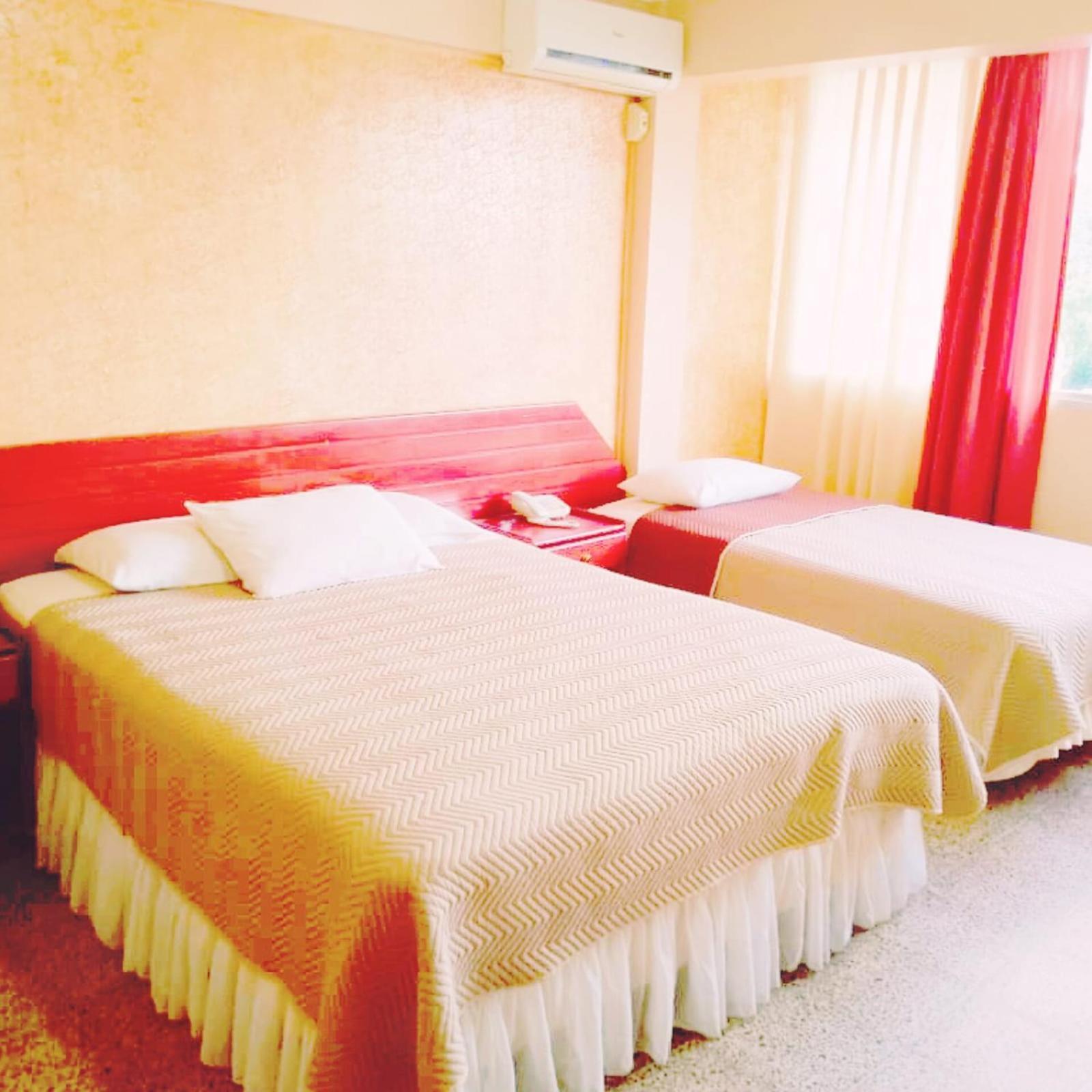 Hotel 7 Calles Santa Cruz de La Sierra Dış mekan fotoğraf